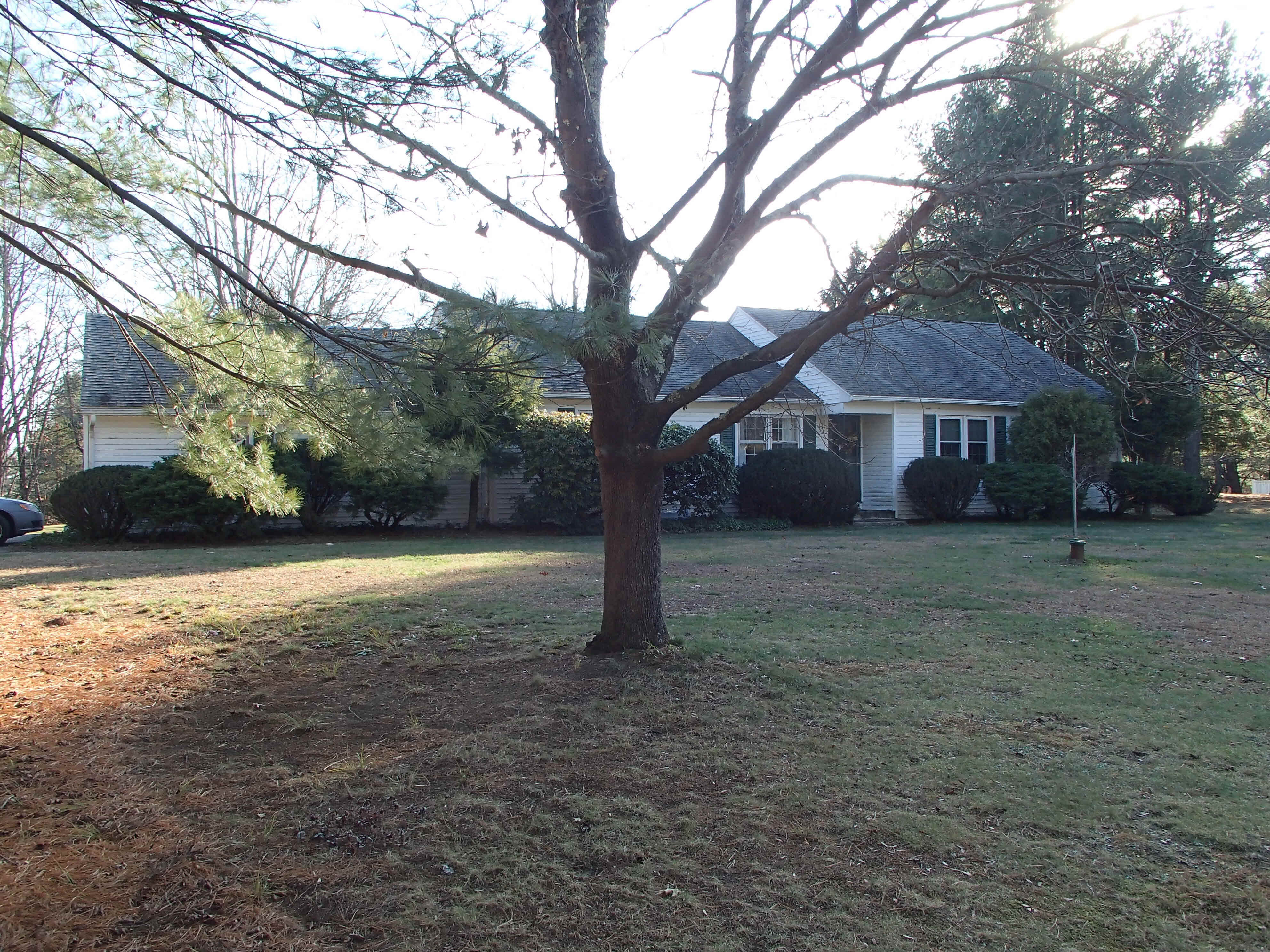 Building photograph for 69 CLAPBOARD RD